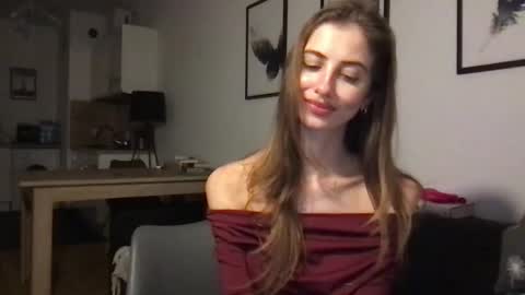 Charlotte Roche online show from February 2025 06:26:02 PM