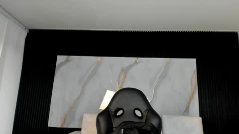 Charlotte  Everyday From 0700 to 1300 Col Time online show from November 2025 12:08:02 PM