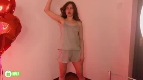 Snapshot of charlotte_wow chatting on February 2025 05:51:02 AM Charlotte online show from February 2025 05:51:02 AM