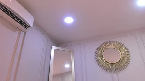 charlottebrownn_ online show from January 2026 04:48:01 AM