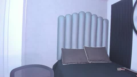 charlottee_starr online show from November 2025 07:37:01 PM