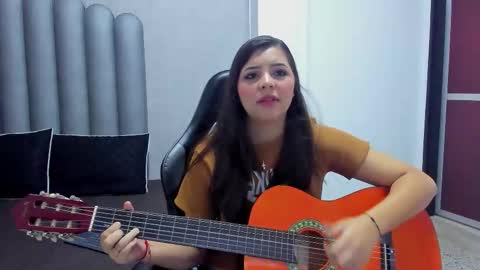 charlottee_starr online show from November 2025 08:12:01 PM