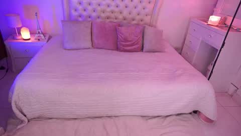 ill be online tomorrow December 1st online show from December 2025 04:32:01 AM