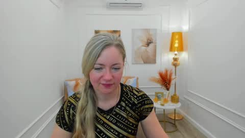 Charlotte online show from April 2026 06:05:01 PM