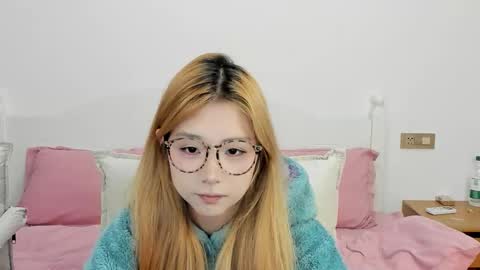 Charlotte online show from November 2025 05:48:01 PM