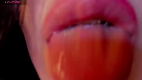 charlot online show from December 2024 08:01:02 PM