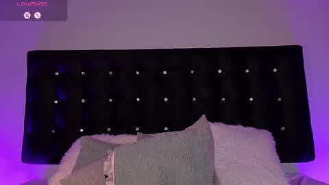 charlotterussel online show from February 2025 05:49:02 AM