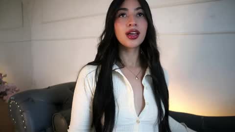 Lauren Rus online show from June 2026 12:29:01 PM