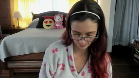 Charlotte online show from March 2026 09:05:01 PM