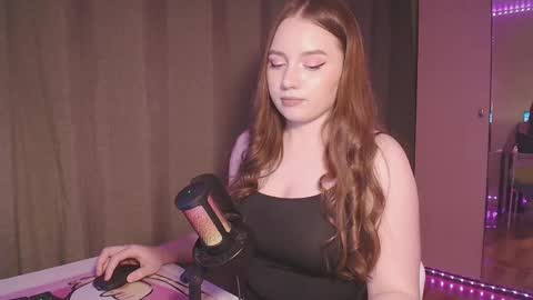 Kira online show from January 2025 09:25:02 PM