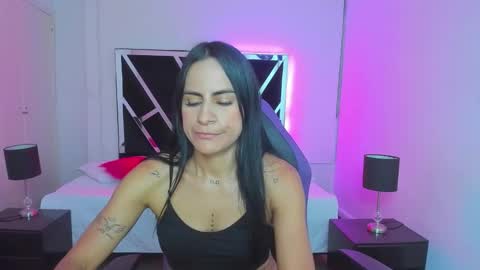    online show from September 2025 06:53:01 PM
