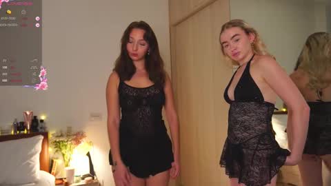 Snapshot of charming_daisy chatting on February 2025 05:44:02 AM my fansly Charming daisy              My Wishlist  for new toys     online show from February 2025 05:44:02 AM