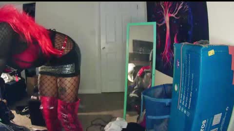 Snapshot of charr1barr chatting on January 2025 05:50:01 PM Miss Chocolate online show from January 2025 05:50:01 PM