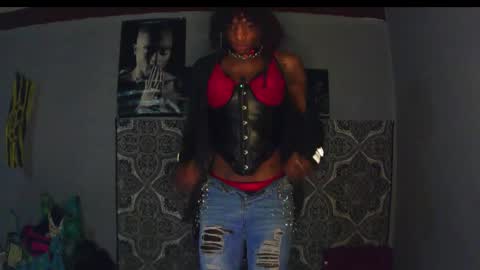 Snapshot of charr1barr chatting on January 2025 06:14:01 AM Miss Chocolate online show from January 2025 06:14:01 AM