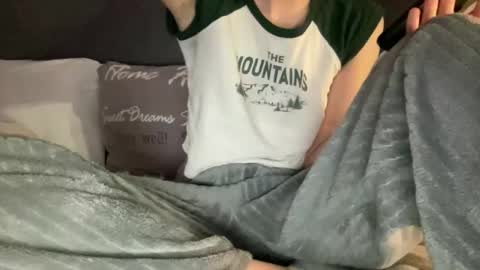 Vicky online show from October 2025 06:19:02 PM