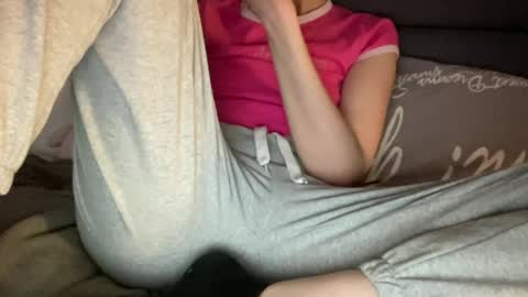 Vicky online show from June 2026 07:47:01 PM