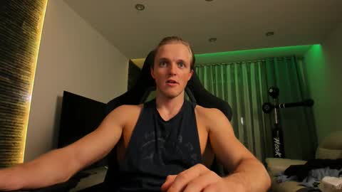 Snapshot of chasereed_ chatting on November 2025 08:11:01 PM Chase Reed online show from November 2025 08:11:01 PM