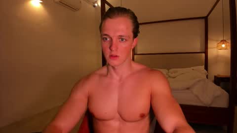 Snapshot of chasereed_ chatting on January 2026 09:18:02 PM Chase Reed online show from January 2026 09:18:02 PM