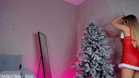 Snapshot of chatur_babes_ chatting on December 2024 01:11:02 PM Im Elya   inst Elya Elfie  online show from December 2024 01:11:02 PM