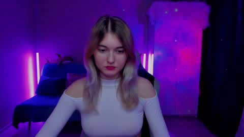 Snapshot of chatur_lady_ chatting on January 2025 10:09:02 AM Betty online show from January 2025 10:09:02 AM