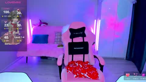 Snapshot of chatur_lady_ chatting on December 2025 04:31:02 AM Betty online show from December 2025 04:31:02 AM