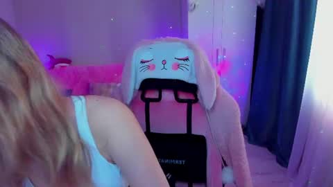 Betty online show from July 2026 03:08:01 AM