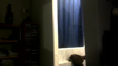Snapshot of chaturbatordeluxe chatting on May 2026 03:35:01 AM chaturbatordeluxe online show from May 2026 03:35:01 AM