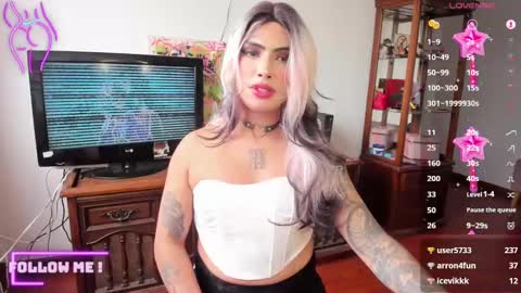 Sophie  online show from February 2025 09:40:01 PM