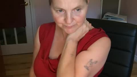 Snapshot of chealsiek chatting on September 2025 06:57:02 PM chealsiek online show from September 2025 06:57:02 PM