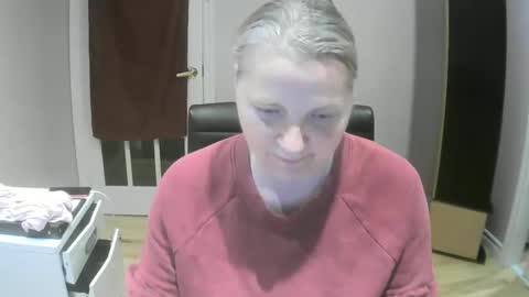 Snapshot of chealsiek chatting on October 2025 11:25:01 PM chealsiek online show from October 2025 11:25:01 PM