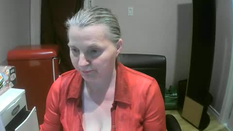 Snapshot of chealsiek chatting on October 2025 11:24:02 PM chealsiek online show from October 2025 11:24:02 PM