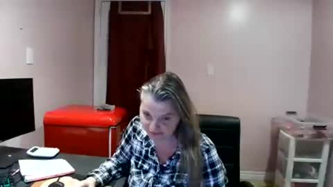 Snapshot of chealsiek chatting on November 2025 11:26:02 PM chealsiek online show from November 2025 11:26:02 PM