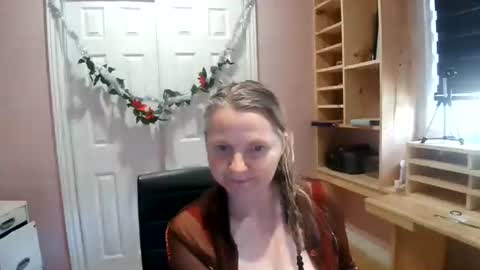 Snapshot of chealsiek chatting on November 2025 03:04:01 PM chealsiek online show from November 2025 03:04:01 PM