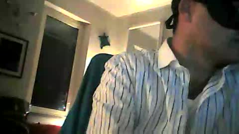 cheekycharm online show from April 2026 10:10:01 PM