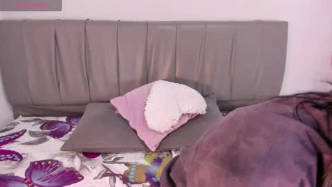 Cherlyn online show from October 2025 03:53:01 PM