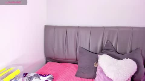 Cherlyn online show from October 2025 04:02:02 PM