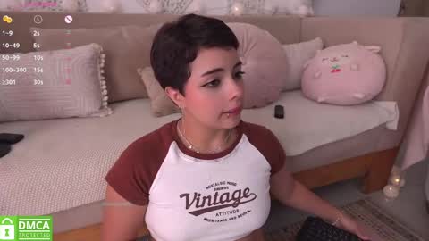 Snapshot of cheerrysweett chatting on February 2025 04:00:01 PM Baby Cherry online show from February 2025 04:00:01 PM
