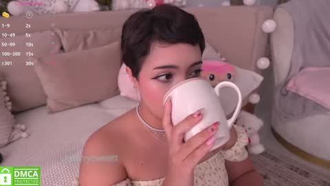 Snapshot of cheerrysweett chatting on March 2025 01:32:02 PM Baby Cherry online show from March 2025 01:32:02 PM