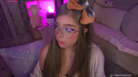 Baby Cherry online show from February 2026 04:09:01 AM