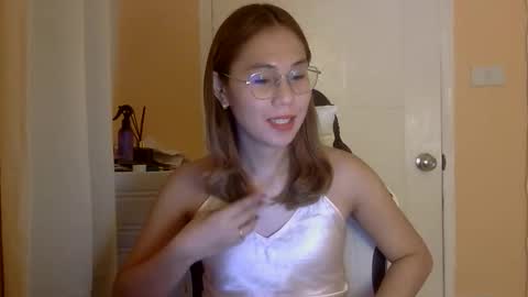 chelly4u69 online show from December 2025 11:05:01 AM