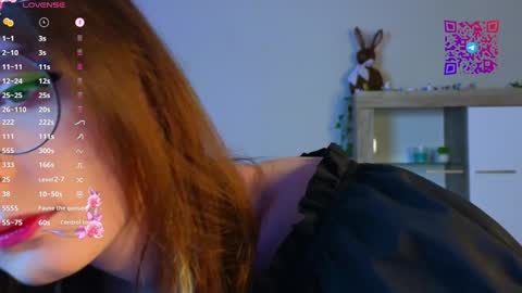 Mona online show from December 2024 03:11:01 PM