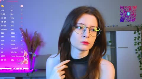 Mona online show from December 2024 03:06:01 PM