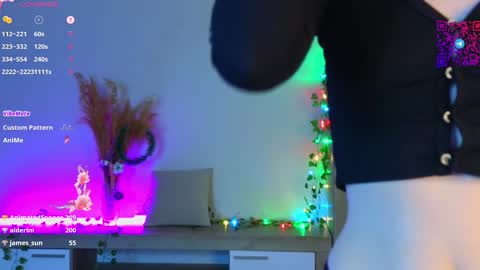 Mona online show from December 2024 09:16:01 PM