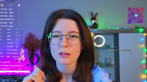 Mona online show from January 2025 09:10:01 PM