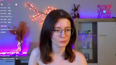 Mona online show from March 2025 09:26:01 PM