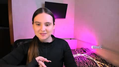 Snapshot of chelsyluxex chatting on August 2026 10:14:02 AM Chelsy Luxe online show from August 2026 10:14:02 AM