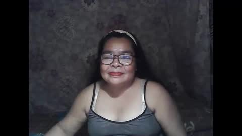 chenita_kits online show from January 2026 12:31:02 PM