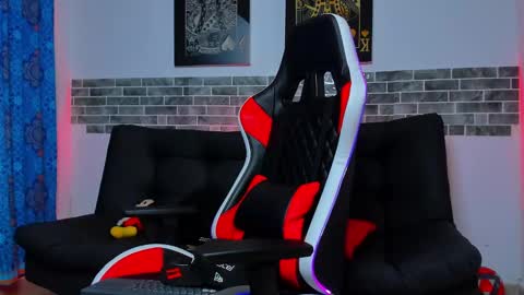 Snapshot of chepe_fit chatting on March 2025 04:13:01 AM chepe vause online show from March 2025 04:13:01 AM