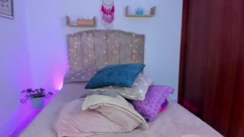 cherries_and_wine_ online show from December 2024 07:16:01 PM