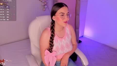 Snapshot of cherry_blond_ chatting on December 2024 11:56:02 AM Cherry online show from December 2024 11:56:02 AM